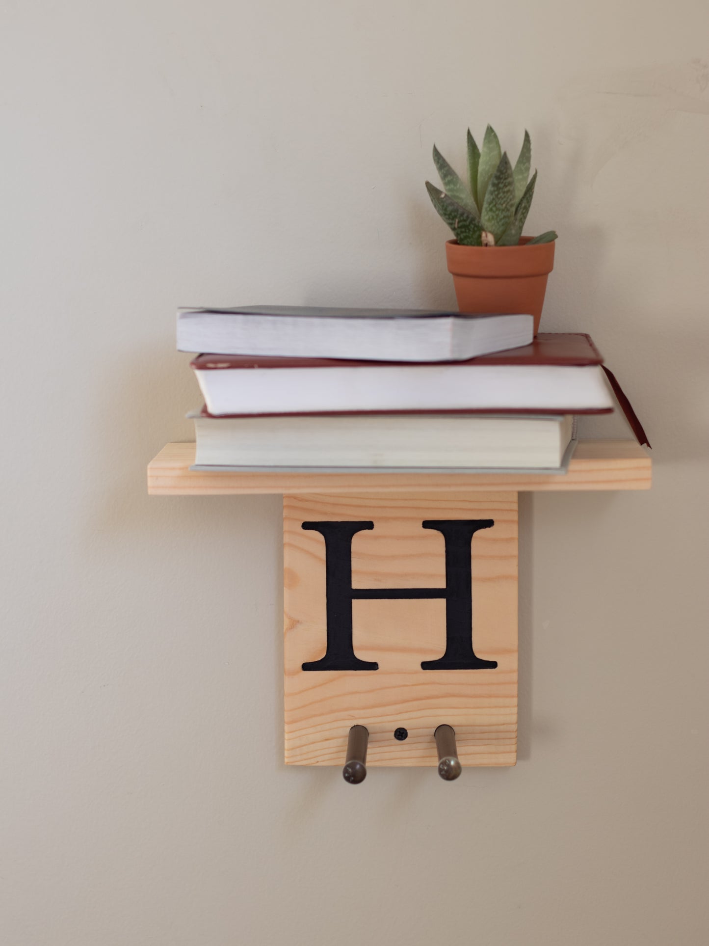 2 in 1 Shelf Guitar Wall Mount