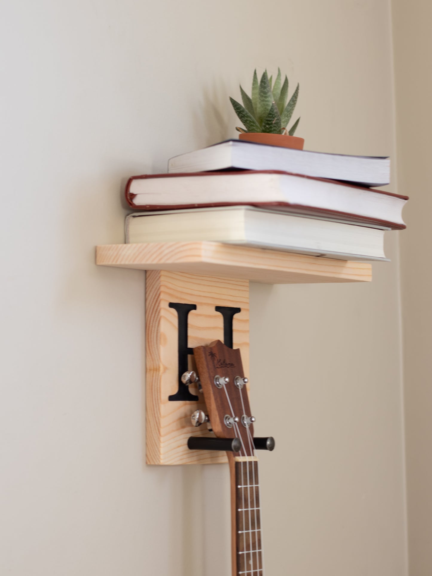 2 in 1 Shelf Ukulele Wall Mount
