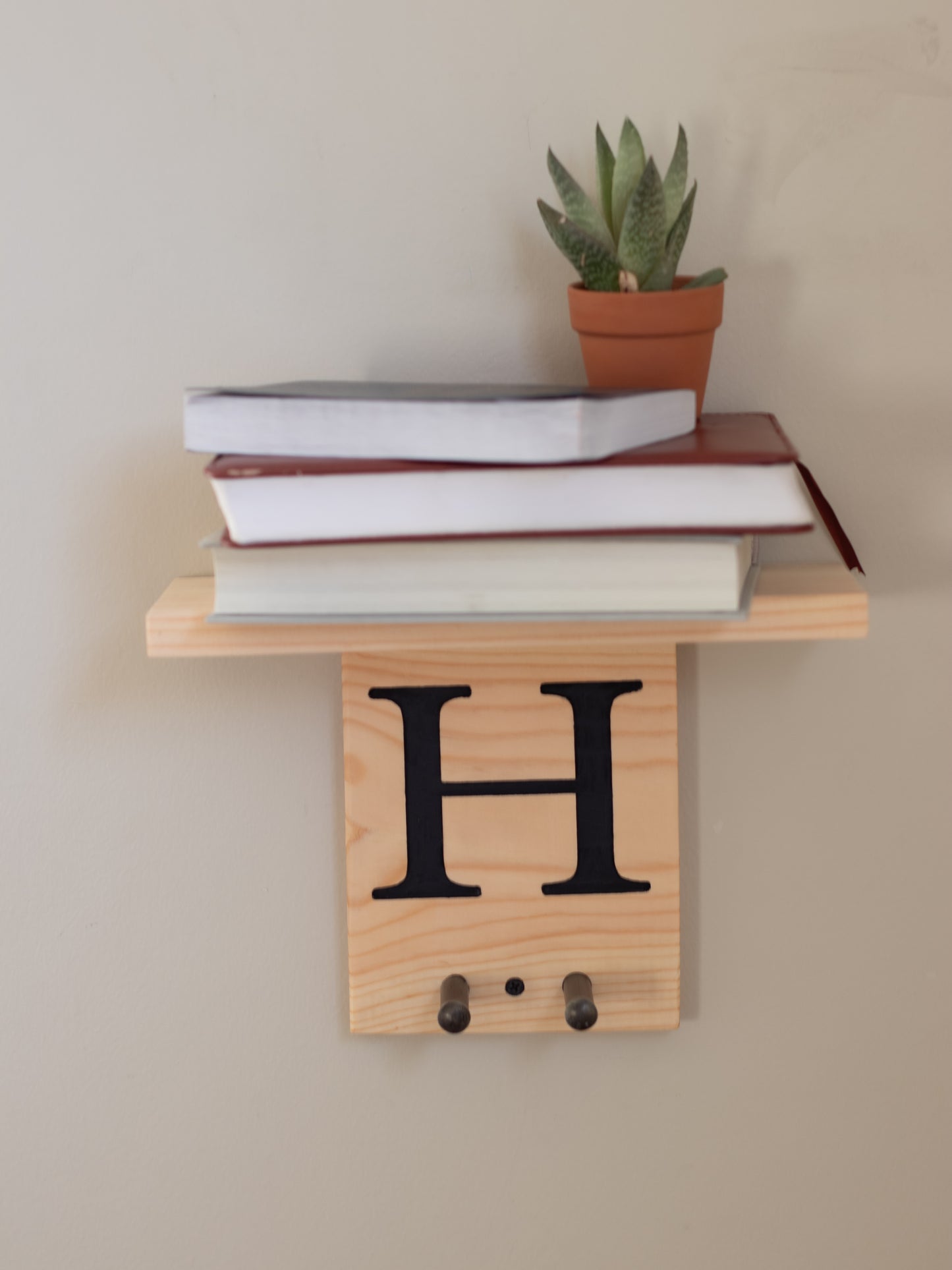 2 in 1 Shelf Ukulele Wall Mount