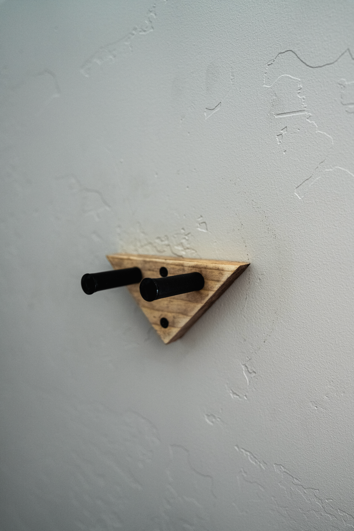 Simple Triangle Ukulele Wall Mount