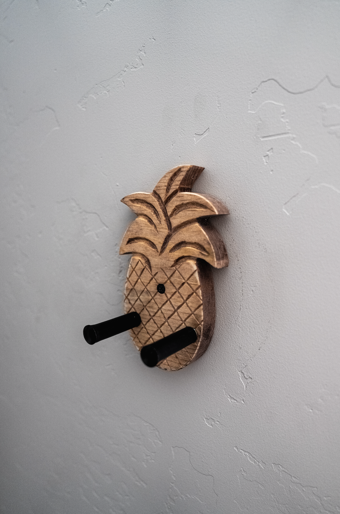 Pineapple Ukulele Wall Mount